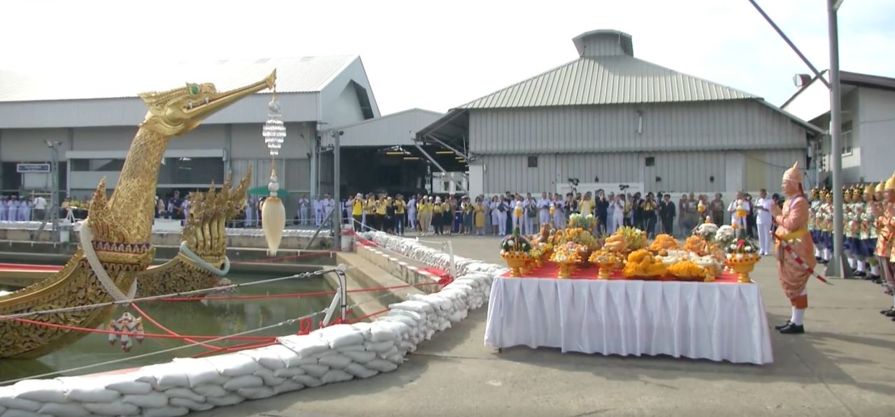 เลขเด็ดบวงสรวงเรือพระที่นั่ง