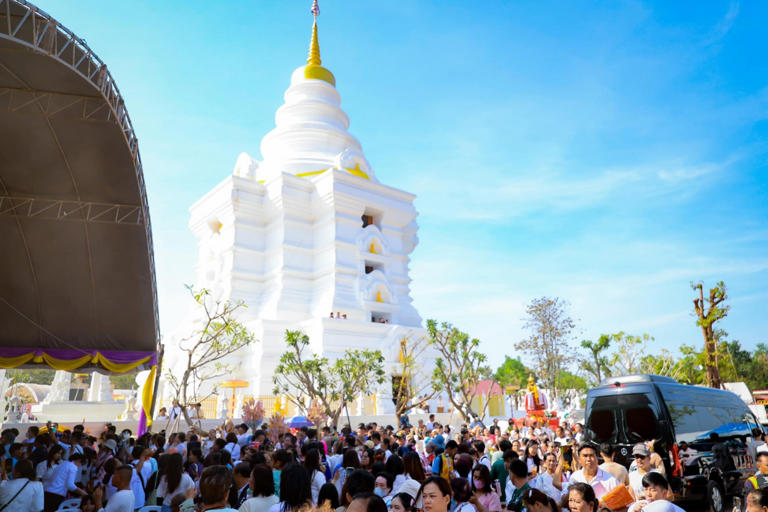 เลขเด็ดกฐินวัดพระธาตุหมื่นหิน